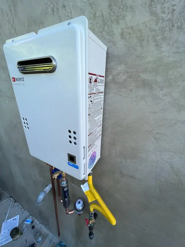 Tankless water heater installation for Laurelhurst homes